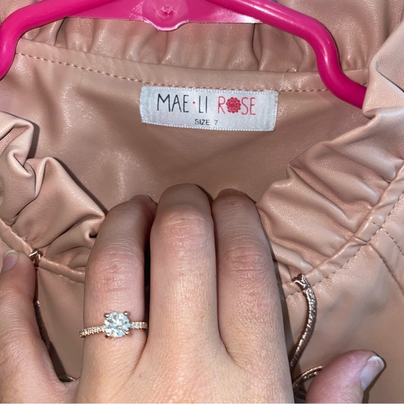 MAE LI ROSE - Picture 2 of 8